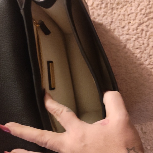 Tory Burch - Picture 6 of 8